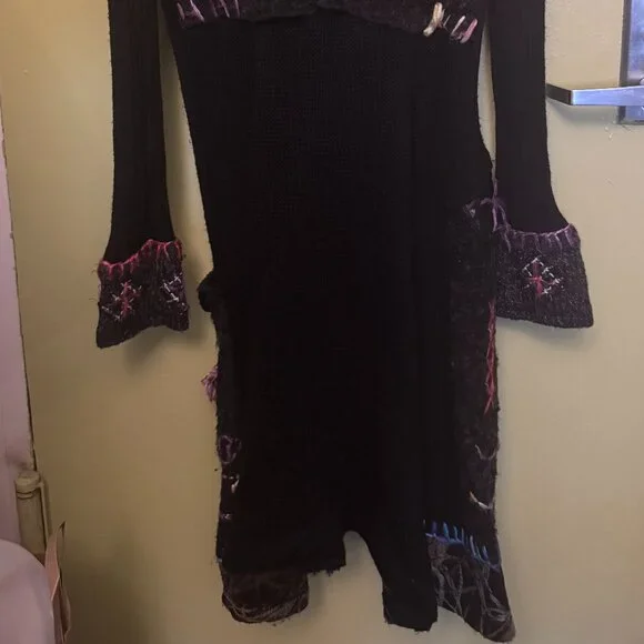 Unique Long Fantazia Sweater Cardigan - Picture 6 of 6